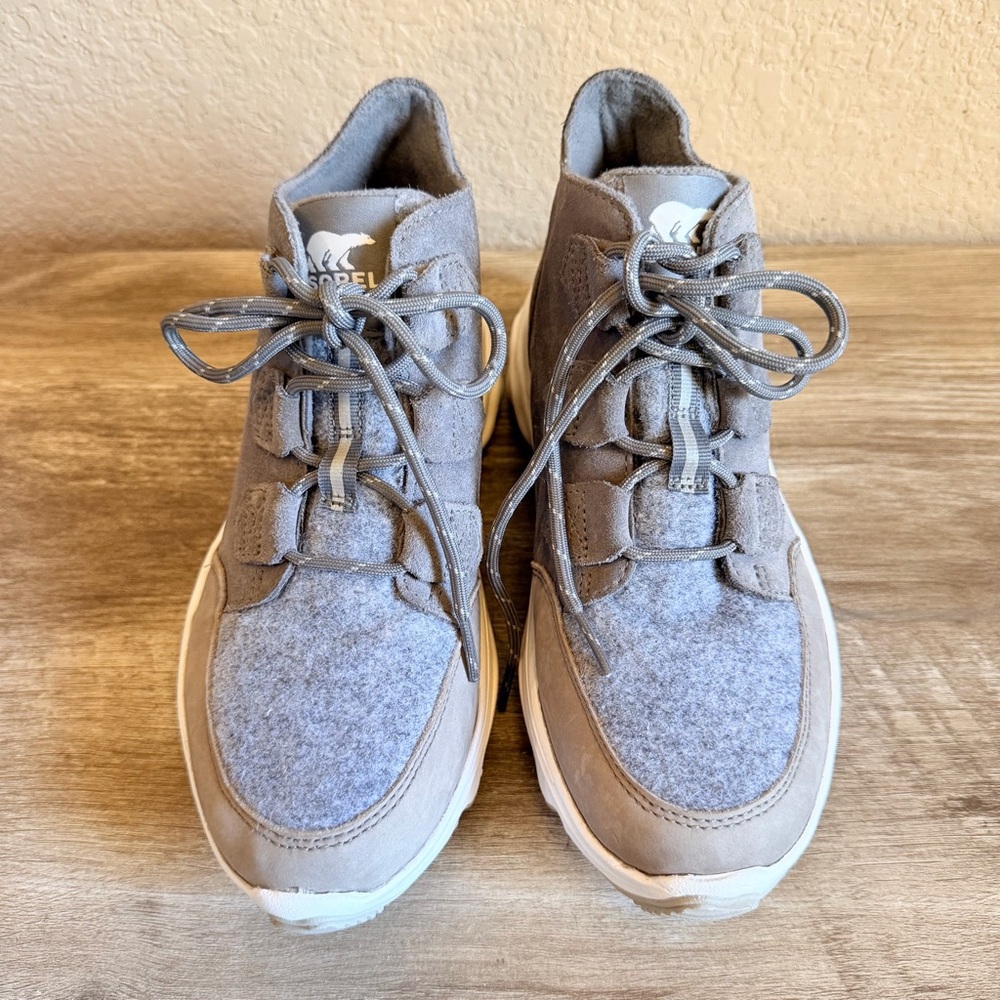 Sorel Kinetic Caribou waterproof sneaker-boots suede upper - Picture 4 of 12
